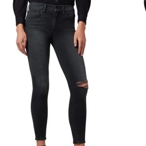 Joe’s Jeans skinny distressed jeans